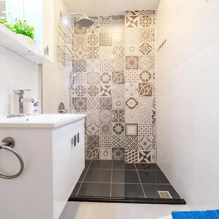 Lycia Detached 2+1 /with Private Garden Apartament *