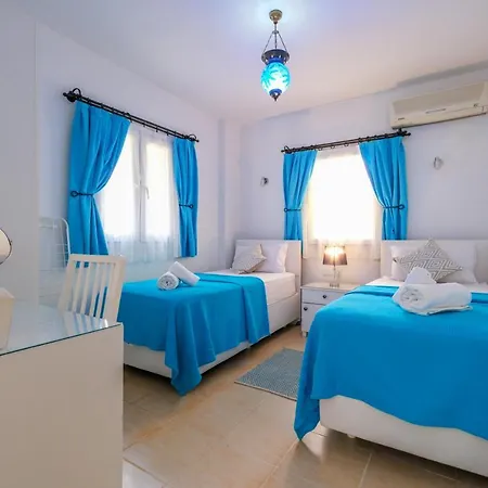 Lycia Detached 2+1 /with Private Garden Appartamento *